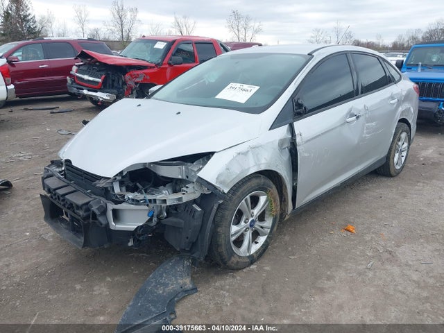 Ford FOCUS SE 2014 1FADP3F22EL121728 Image 2
