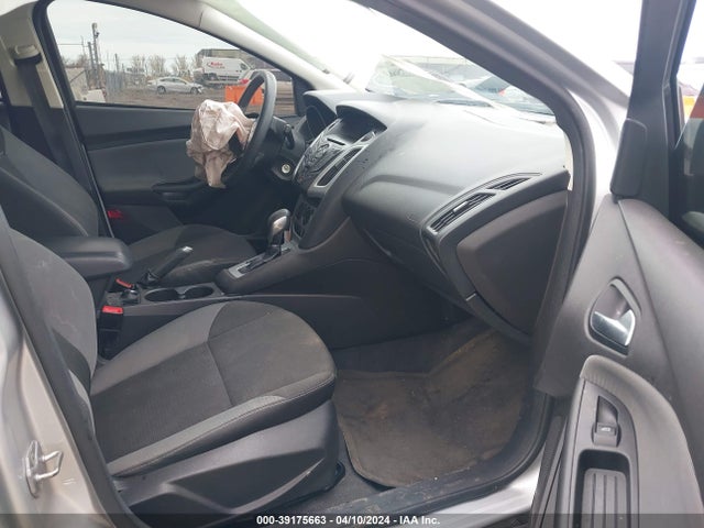 Ford FOCUS SE 2014 1FADP3F22EL121728 Image 5
