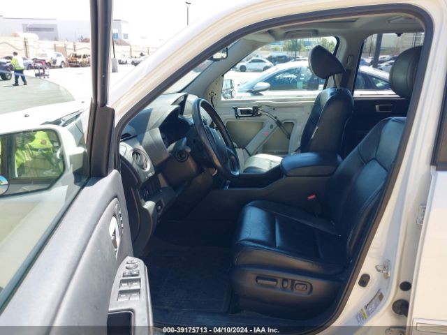 5FNYF3H99FB004225 Honda Pilot Touring