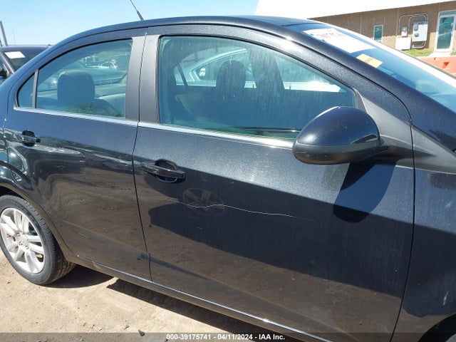 Chevrolet Sonic Lt Auto 2014 1G1JC5SH3E4193832 Image 13