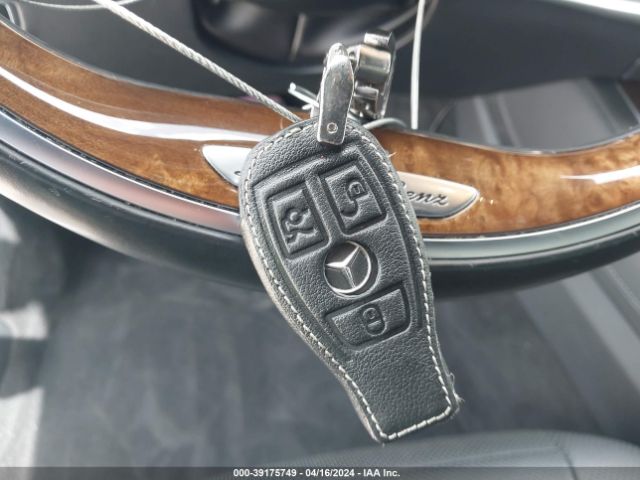 WDDUG8CB9FA080691 Mercedes-Benz S 550