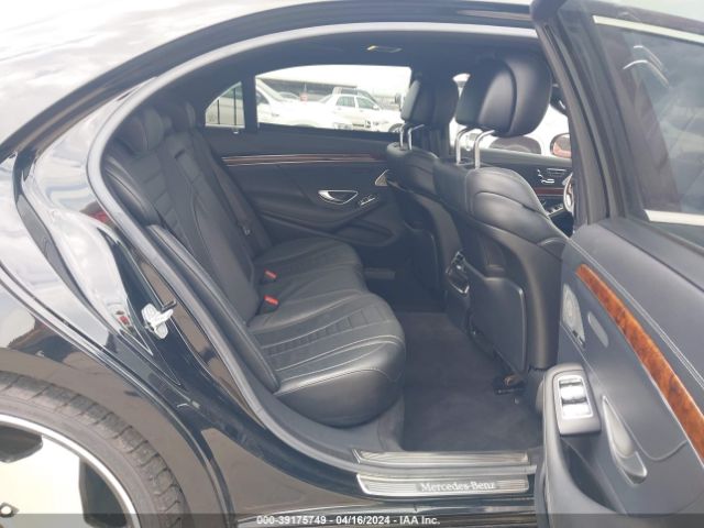 WDDUG8CB9FA080691 Mercedes-Benz S 550