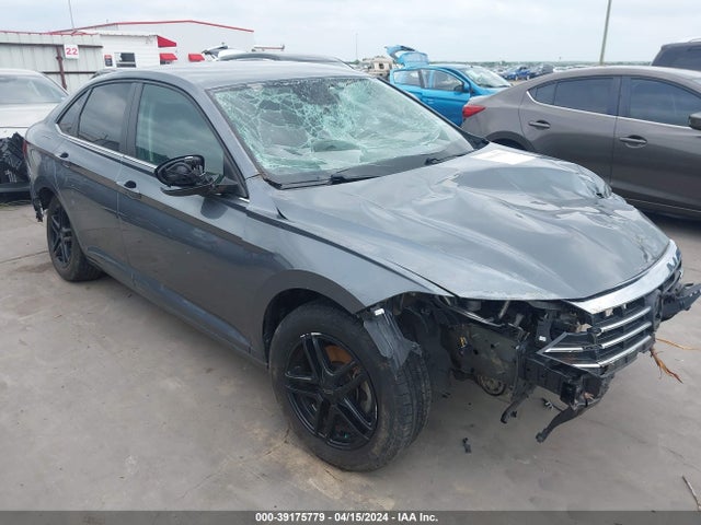 3VWN57BU9KM115872 Volkswagen Jetta 1.4t S