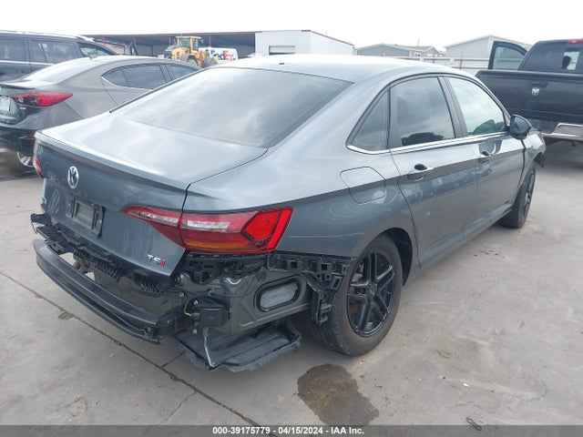 3VWN57BU9KM115872 Volkswagen Jetta 1.4t S