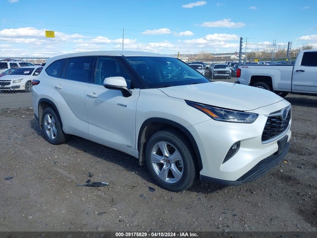 Toyota Highlander Hybrid Le 2021 5TDBBRCH2MS532085 Image 1