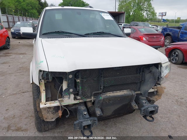 Ford Expedition Limited 2016 1FMJU2AT6GEF01335 Image 13