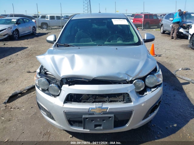 Chevrolet Sonic Lt Auto 2016 1G1JC5SH6G4166627 Image 12