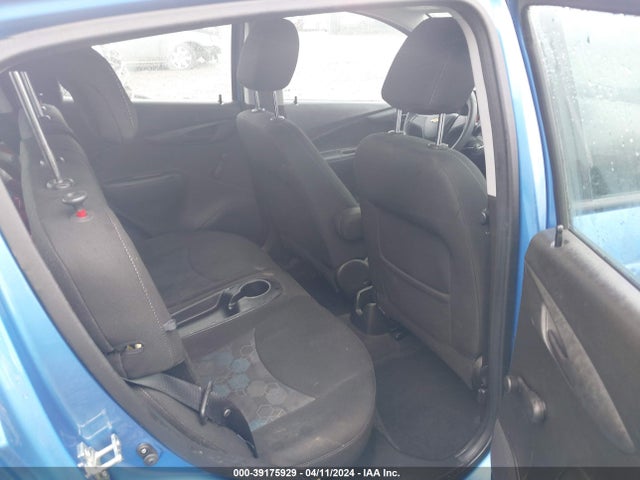 Chevrolet Spark Ls Cvt 2017 KL8CB6SA6HC755916 Image 8