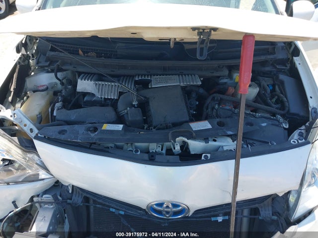 Toyota Prius Two 2015 JTDKN3DU4F0467178 Image 10