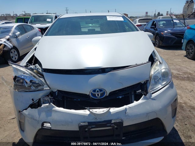 Toyota Prius Two 2015 JTDKN3DU4F0467178 Image 12