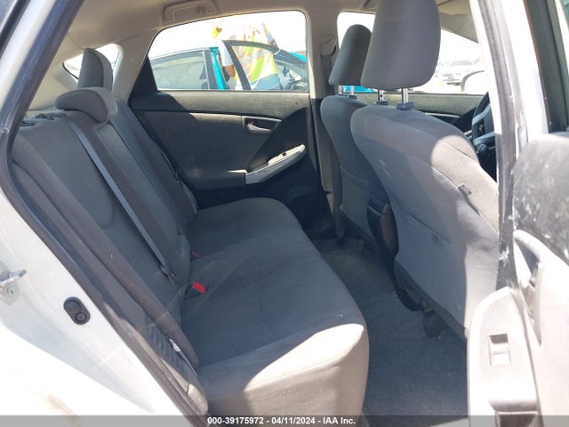 Toyota Prius Two 2015 JTDKN3DU4F0467178 Image 8