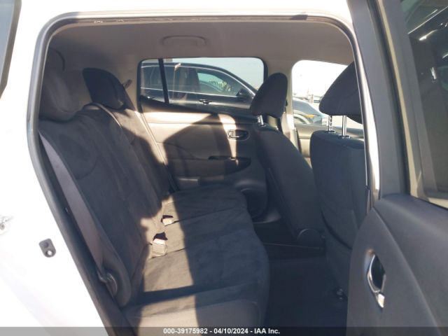 1N4AZ0CP2FC314135 Nissan LEAF SV
