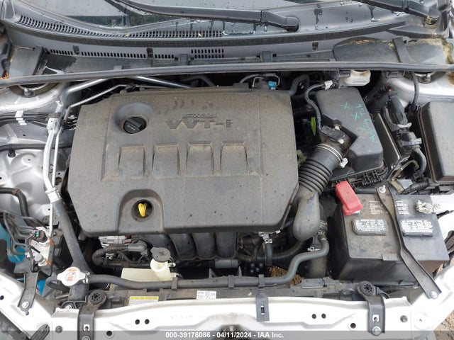 Toyota Corolla Xle 2018 5YFBURHE8JP825177 Image 10