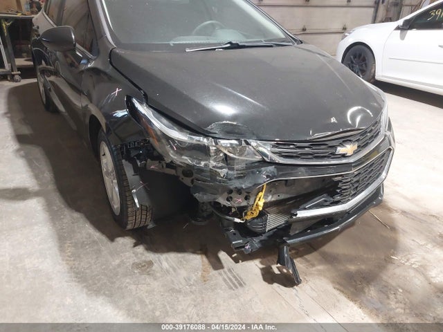 Chevrolet Cruze Lt Auto 2018 1G1BE5SM2J7235962 Image 13