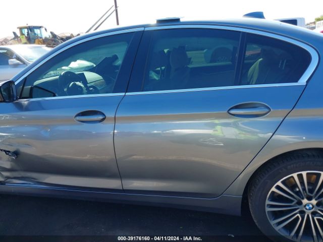 WBAJA9C55KB388733 BMW 530e Iperformance