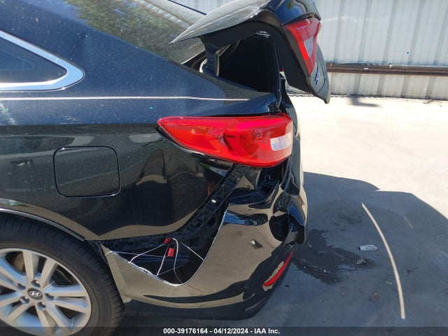 Hyundai SONATA SE 2015 5NPE24AF8FH185601 Image 17