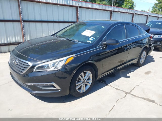 Hyundai SONATA SE 2015 5NPE24AF8FH185601 Image 2