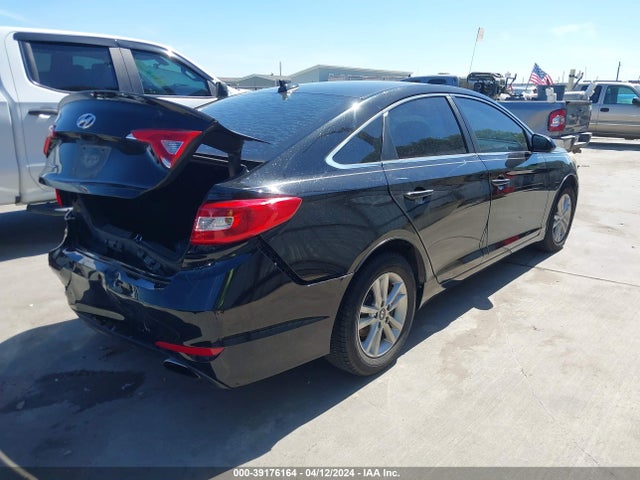 Hyundai SONATA SE 2015 5NPE24AF8FH185601 Image 4