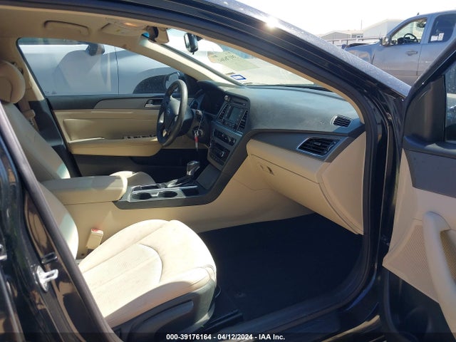 Hyundai SONATA SE 2015 5NPE24AF8FH185601 Image 5