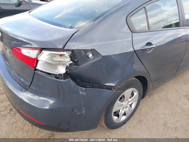 KIA FORTE LX 2015 KNAFX4A68F5332924 Image 6