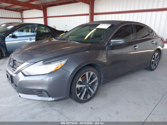 Nissan Altima 2.5 Sr 2016 1N4AL3AP0GC172469 Image 2