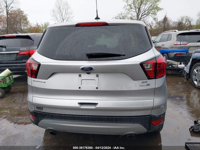 Ford ESCAPE SE 2019 1FMCU9GD5KUA44811 Image 17