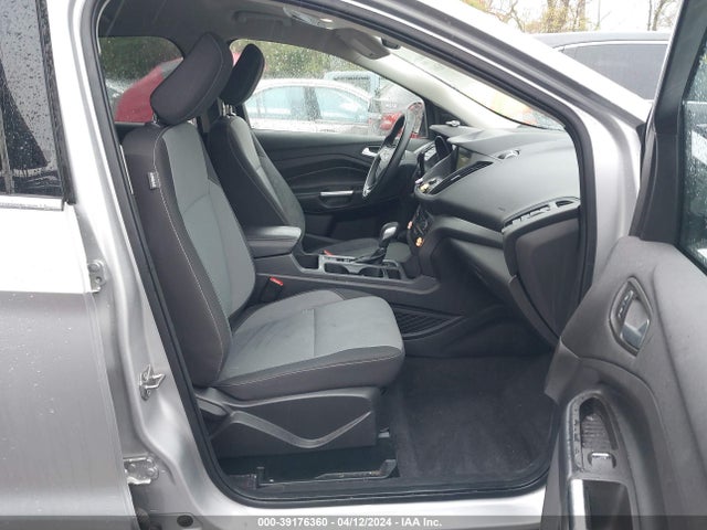 Ford ESCAPE SE 2019 1FMCU9GD5KUA44811 Image 5