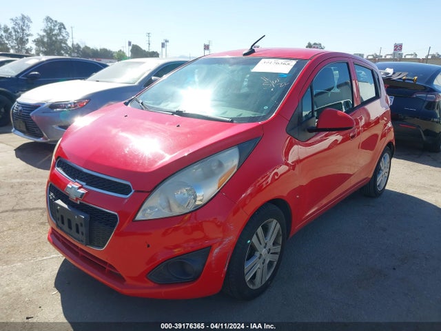 Chevrolet Spark 1lt Auto 2014 KL8CD6S94EC513833 Image 2