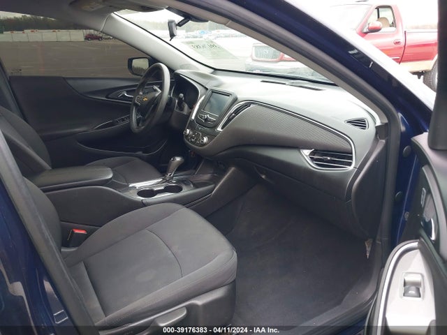 Chevrolet MALIBU 1LT 2017 1G1ZE5ST2HF188227 Image 5
