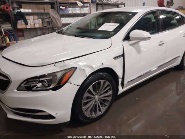 1G4ZP5SS7HU208343 Buick Lacrosse Essence