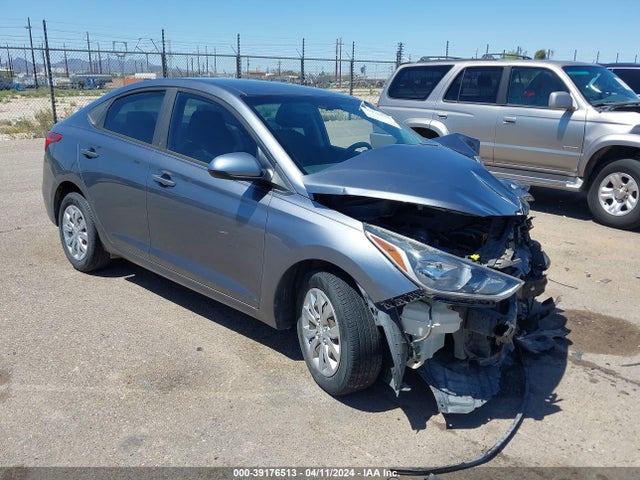 Hyundai ACCENT SE 2018 3KPC24A38JE030198 Image 1