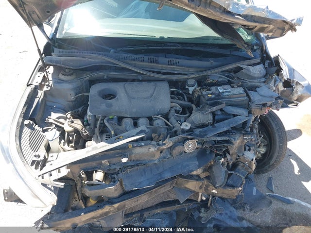 Hyundai ACCENT SE 2018 3KPC24A38JE030198 Image 10