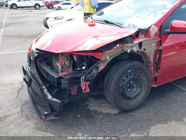 Toyota COROLLA LE 2018 5YFBURHE9JP844028 Image 6