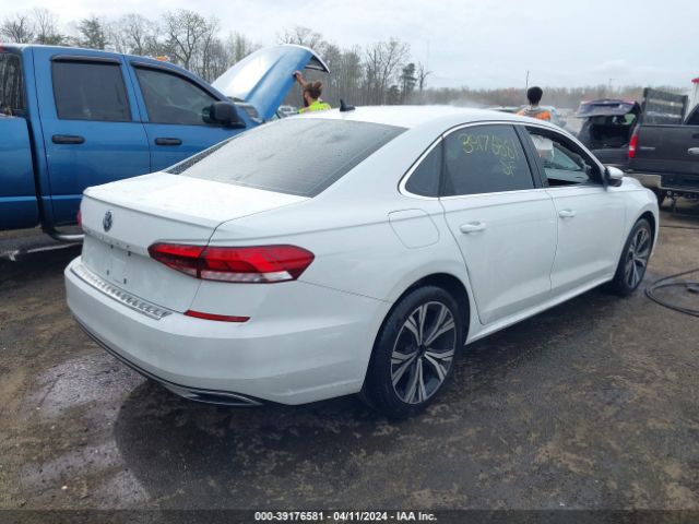 1VWSA7A35NC005625 Volkswagen Passat 2.0t Se