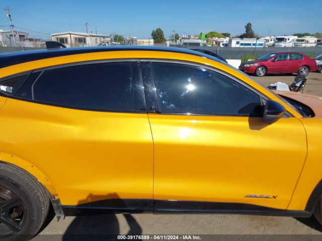 3FMTK2R77NMA20054 Ford Mustang Mach-e California Route 1