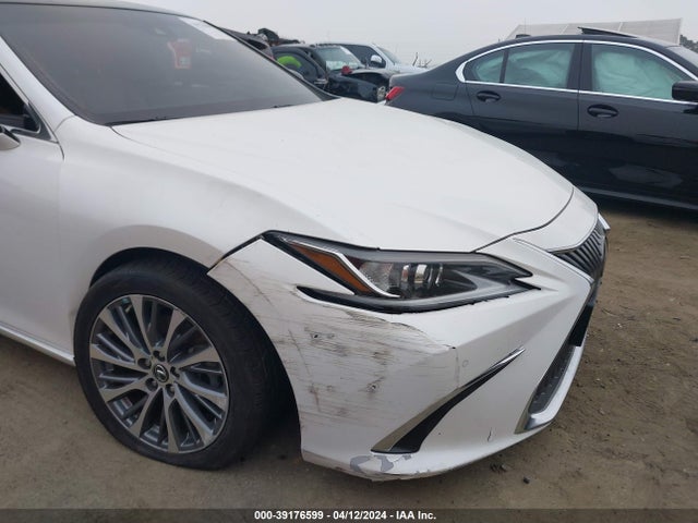 Lexus ES 350 2020 58ADZ1B11LU056047 Image 6