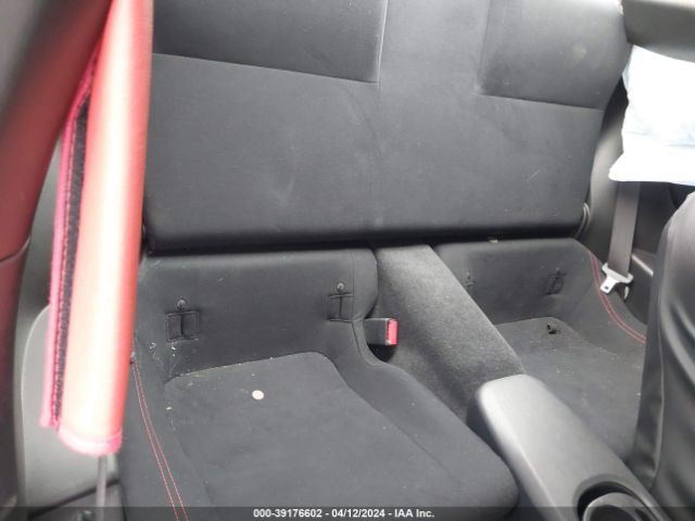 JF1ZNAA1XF8702879 Scion FR-S