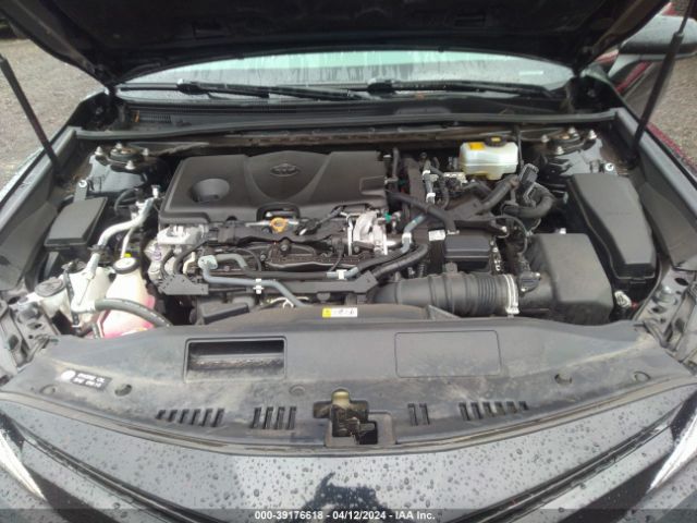4T1B31HK1JU507412 Toyota Camry Hybrid Le