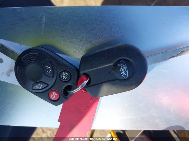 Ford ESCAPE SE 2017 1FMCU0G97HUD96501 Image 11
