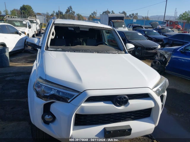 Toyota 4RUNNER SR5 2016 JTEZU5JR3G5128232 Image 12