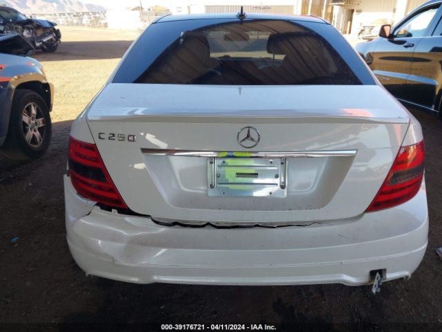 WDDGF4HB3ER302319 Mercedes-Benz C 250 Luxury/sport