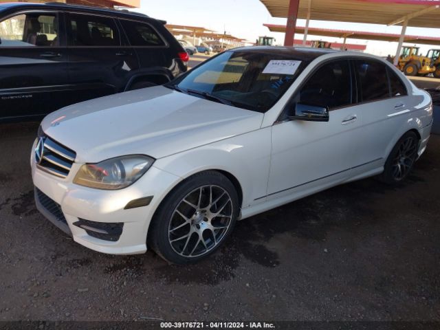 WDDGF4HB3ER302319 Mercedes-Benz C 250 Luxury/sport