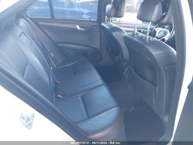 WDDGF4HB3ER302319 Mercedes-Benz C 250 Luxury/sport