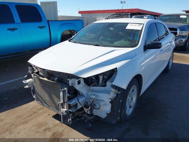 Chevrolet MALIBU LS 2015 1G11B5SLXFF170724 Image 2