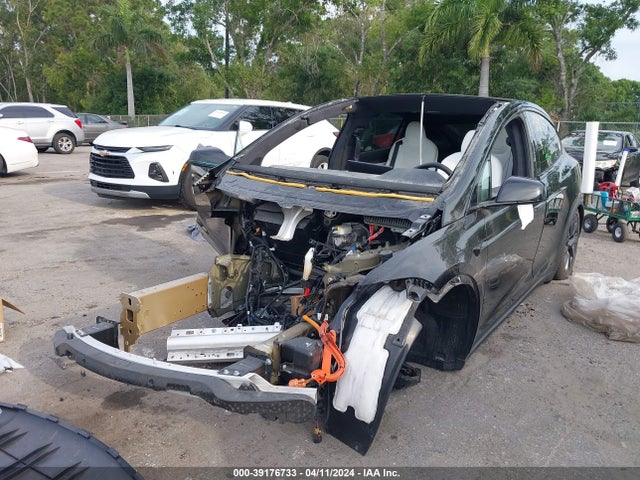 2023 TESLA MODEL X 7SAXCBE55PF385222 Photo 1