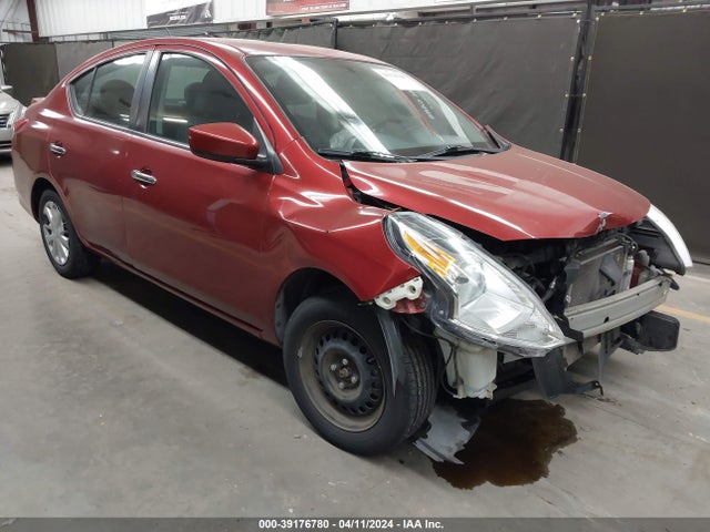 Nissan Versa 1.6 Sv 2018 3N1CN7AP4JL871655 Image 1