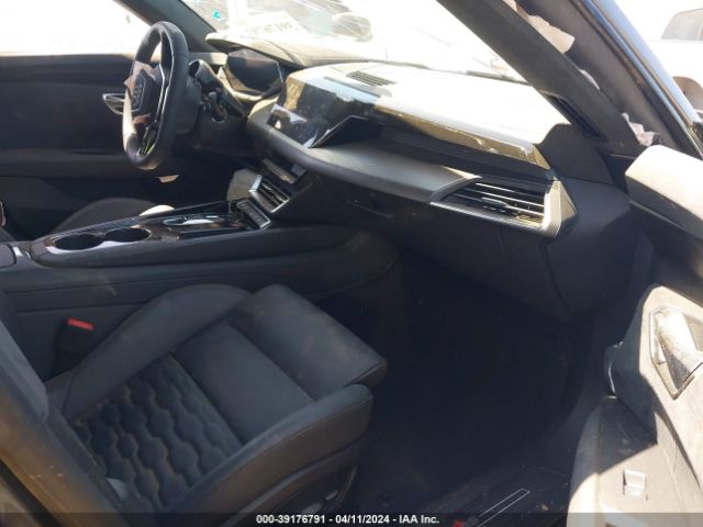 2024 AUDI RS E-TRON GT WAUBHBFW6R7900492 Photo 4