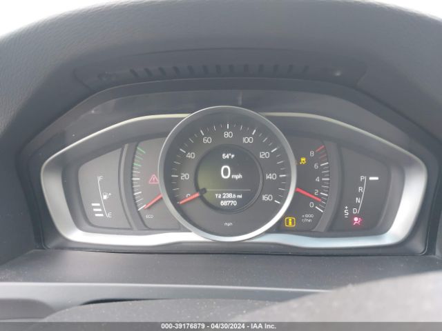 YV140MTL7J2457631 Volvo S60 T5 Dynamic