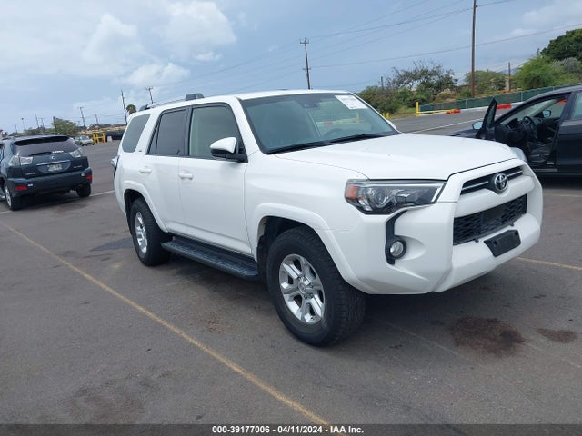 Toyota 4RUNNER SR5 2020 JTEZU5JR2L5215629 main image