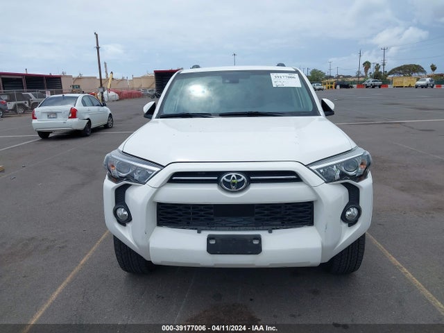 Toyota 4RUNNER SR5 2020 JTEZU5JR2L5215629 Image 12